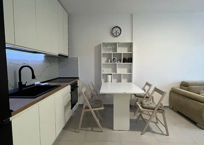 Sunshine Qerret-golem Beach-self-check-in Golem