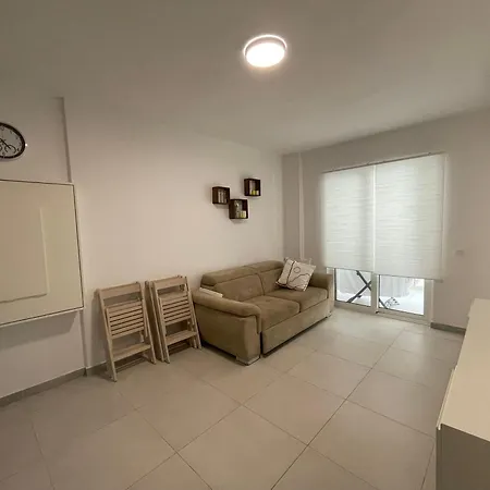 Sunshine Qerret-golem Beach-self-check-in Apartamento *