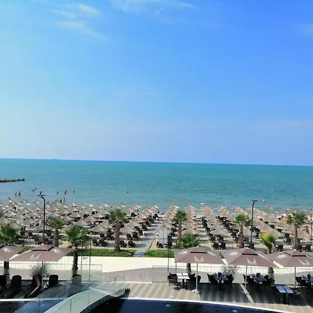 Sunshine Qerret-golem Beach-self-check-in