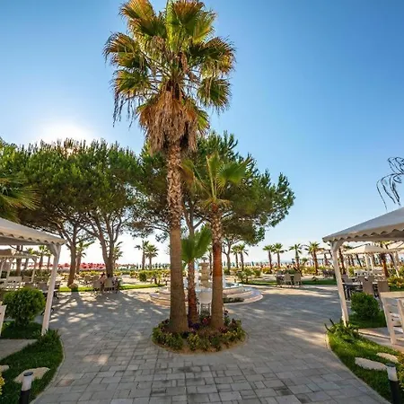 Sunshine Qerret-golem Beach-self-check-in *