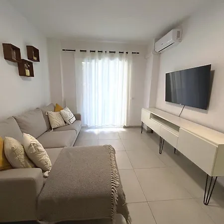 Sunshine Qerret-golem Beach-self-check-in Apartment *