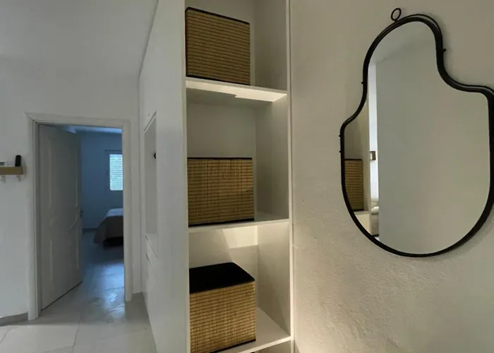 Sunshine Qerret-golem Beach-self-check-in Appartement